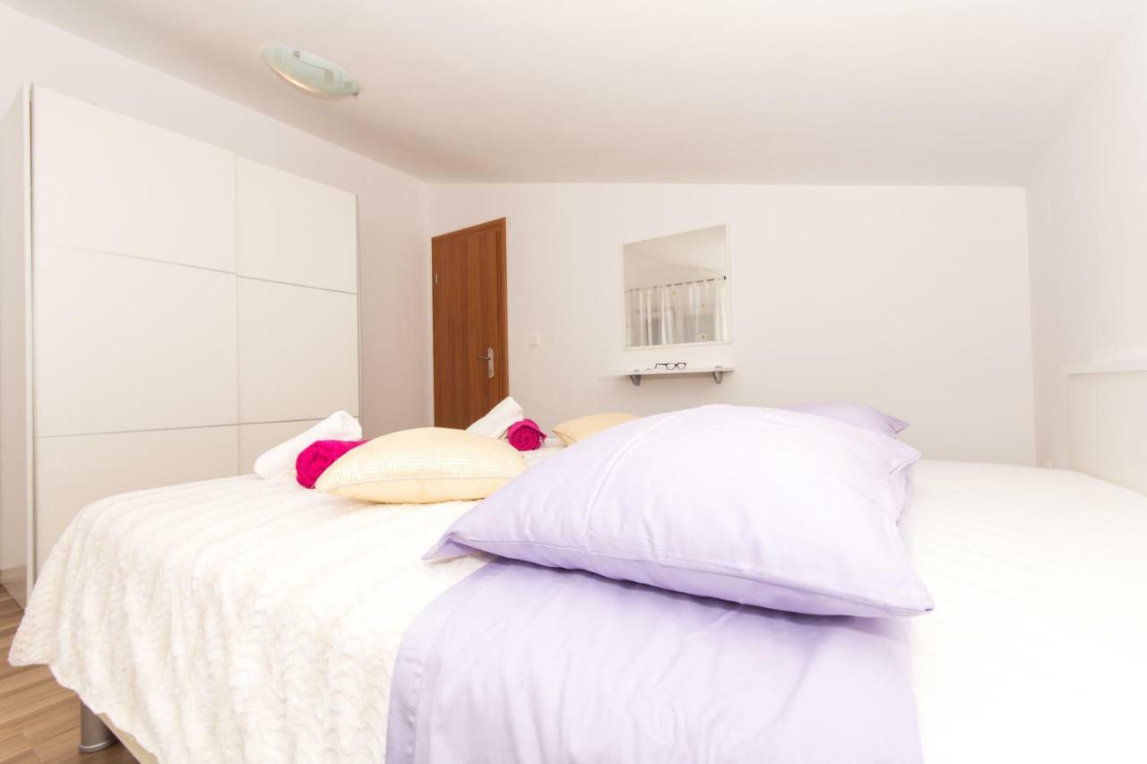 Apartmani Island Trogir Exterior foto