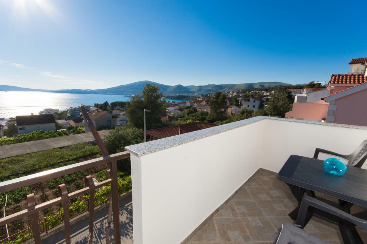 Apartmani Island Trogir Exterior foto